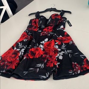 NWT Speechless brand floral dress. Size 5